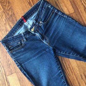 Uni Qlo dark denim skinny jeans